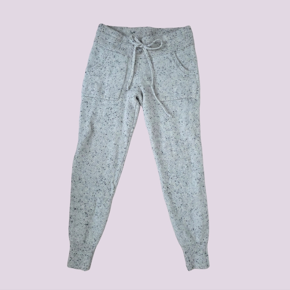 🤍 Club Monaco Cashmere Cropped Joggers 🤍